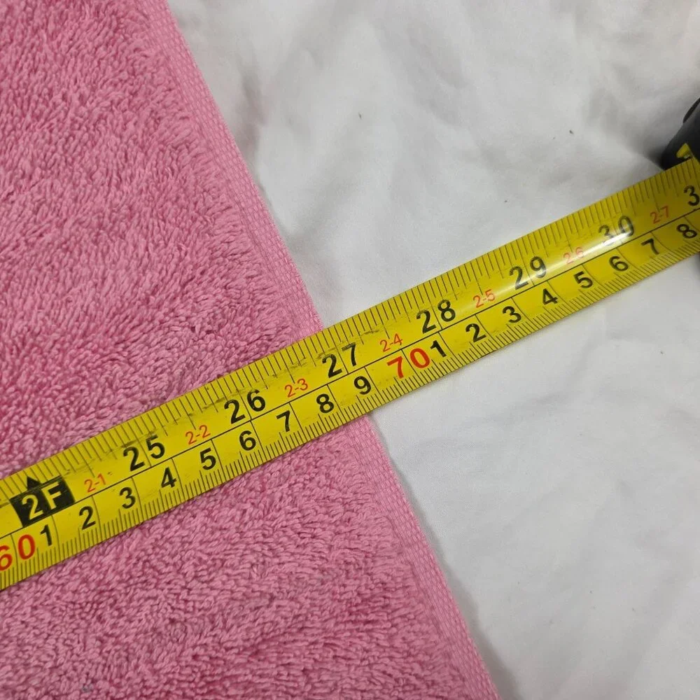 Vintage Palatial Pink Bath Towel 100% Cotton Soft Absorbent Made In USA